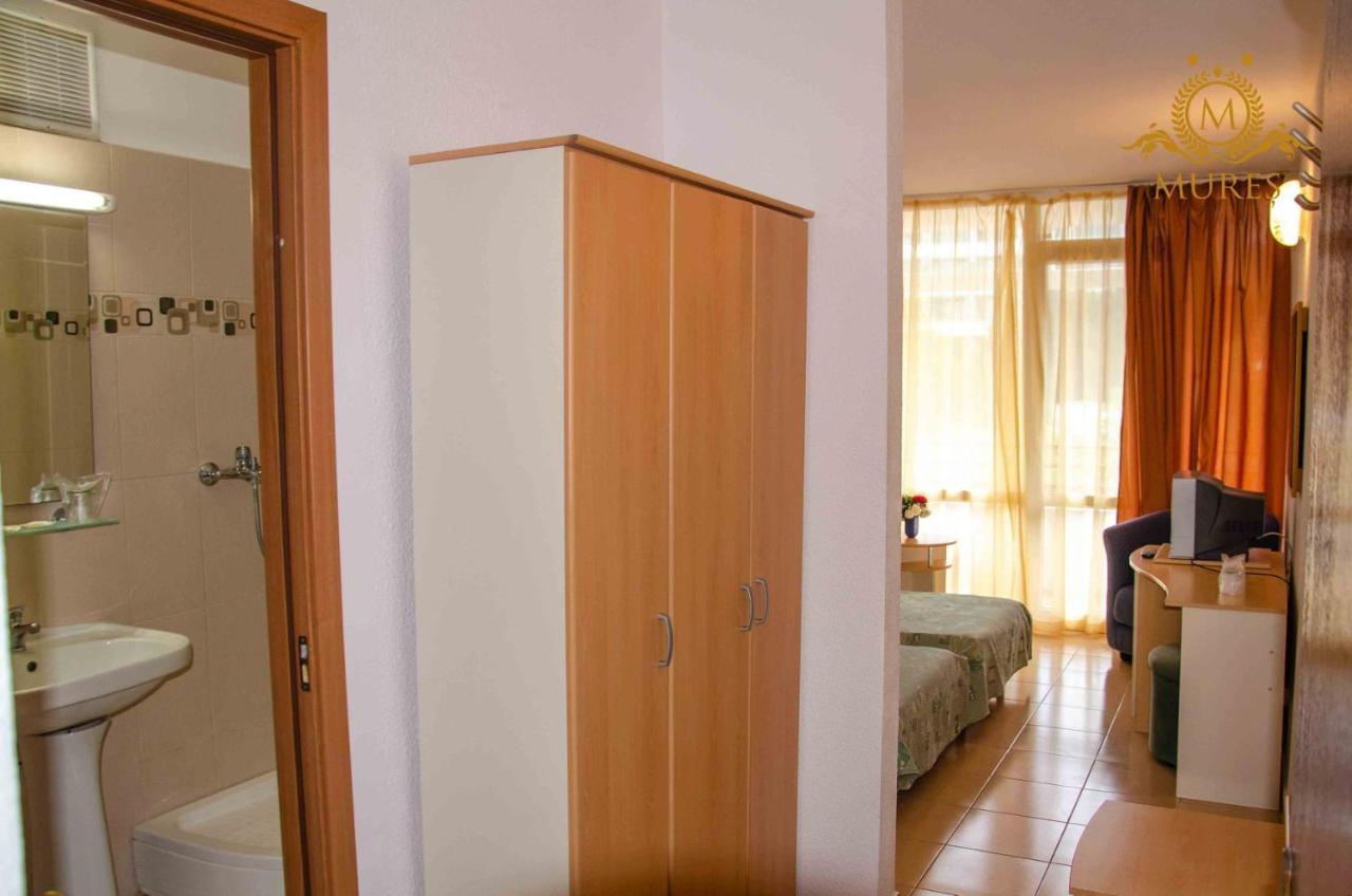 Hotel Mures Saturn Eksteriør billede